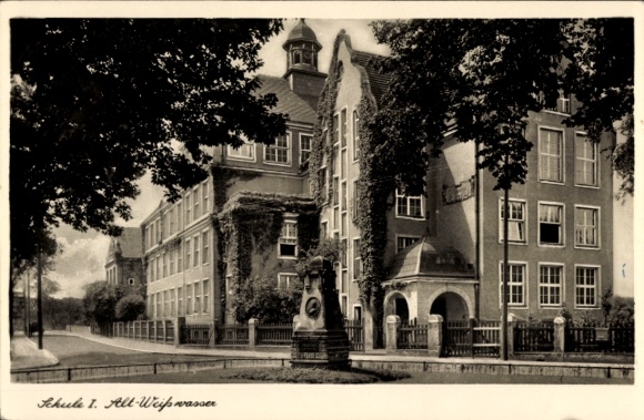 Postcard Weißwasser in Upper Lusatia, School
