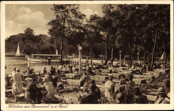 PC Berlin Zehlendorf Wannsee, Wirthshaus zur Pfaueninsel, exterior view, Havelufer, steamboat, guests