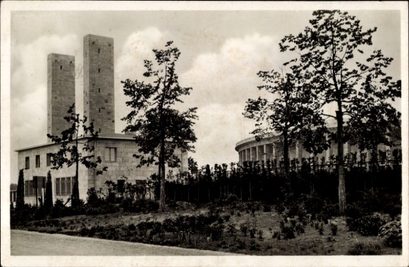 Ak Berlin Charlottenburg Westend, Reichssportfeld 1936, Osttor, Deutsche Kampfbahn