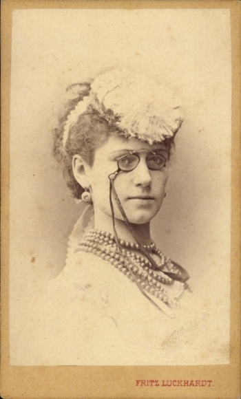 CdV Portrait, Young Woman with Headdress, Pince-nez, Pearl Necklaces