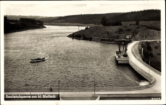 Postcard Saalburg Ebersdorf in Thuringia, Saale dam at the small Bleiloch