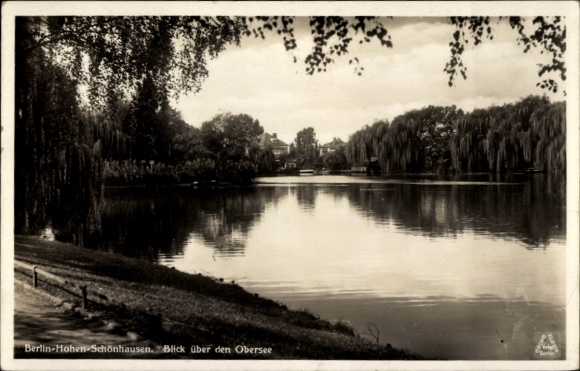 Postcard Berlin Lichtenberg Hohenschönhausen, view over the Obersee