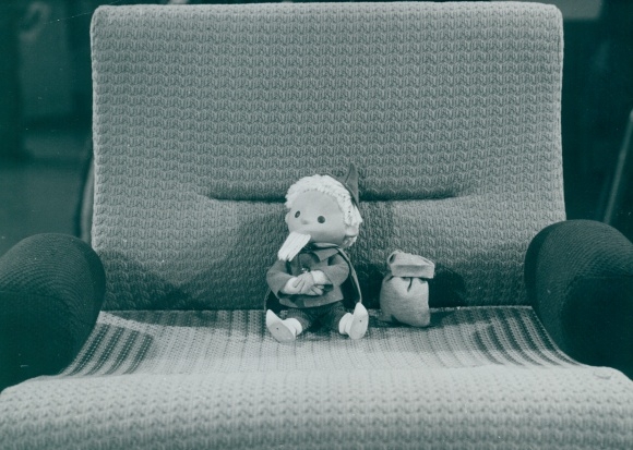 Photo Our Sandman, Sandman, GDR children&#39;s television, DFF, sofa