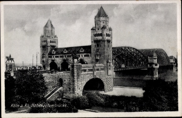 PC Cologne on the Rhine, Hohenzollern Bridge, architecture, no people, black and white