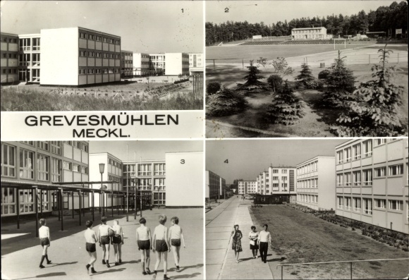 Postcard Grevesmühlen in Mecklenburg, Polytechnic High School Am Ploggensee, sports field, new buildings