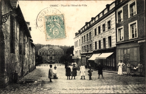 Ak Orbec Calvados, Place de l'Hotel de Ville