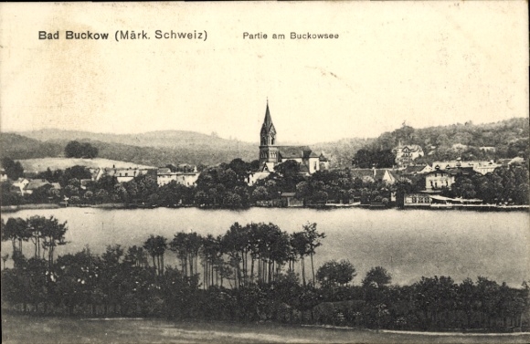 Ak Buckow in der Märkischen Schweiz, Partie am Buckowsee, Kirche
