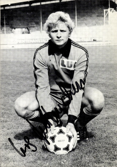 Photo Postcard football player, autograph