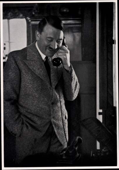 Collective picture Adolf Hitler on the phone, Saarsieg, January 15, 1935, Collective work No. 15 picture 129