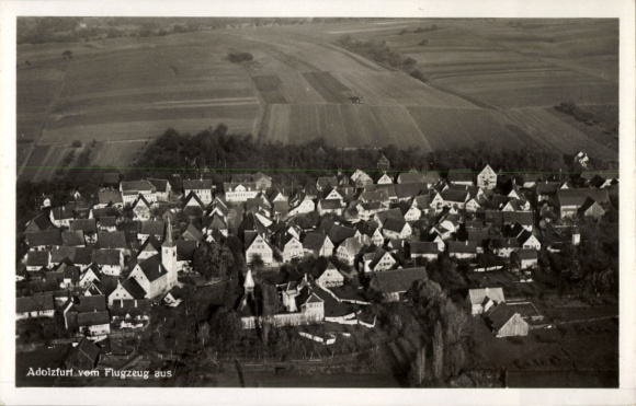 Postcard Adolzfurt Bretzfeld in Württemberg, aerial view, numerous houses, fields in the background