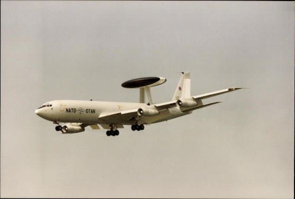 Set von 71 Fotos Flugzeuge und  Hubschrauber