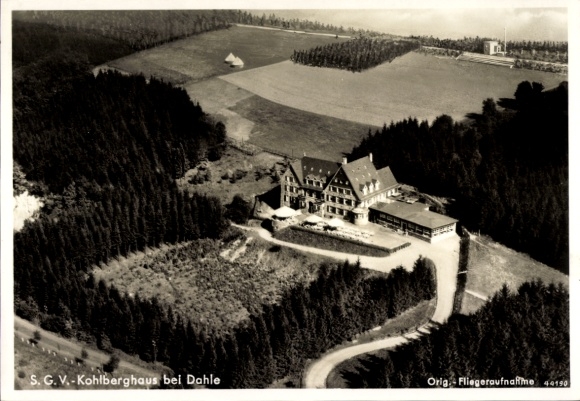 Ak Dahle Altena im Sauerland, Fliegeraufnahme, S. G. V. Kohlberghaus
