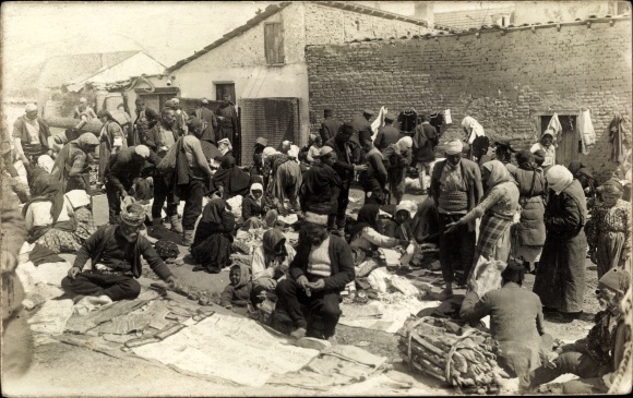 Photo Postcard Prilep Macedonia, street vendor