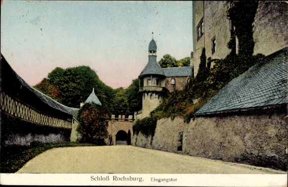 Postcard Rochsburg Lunzenau in Saxony, castle entrance gate