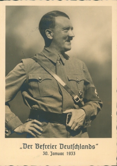KP Wyzwoliciel Niemiec, przywódca i kanclerz Rzeszy Adolf Hitler w mundurze partyjnym, portret stojący