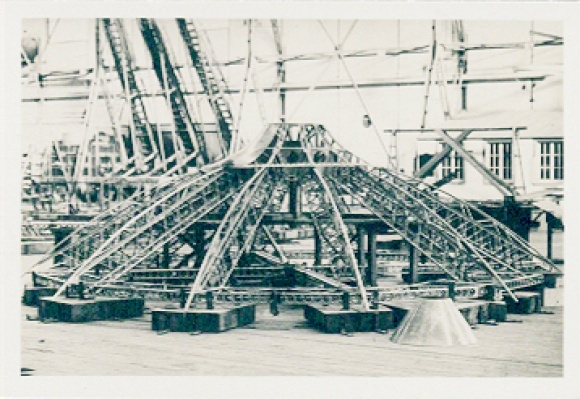 Collective picture Zeppelin world trips No. 62 post-war airships, LZ 126 (ZR III), nose cap