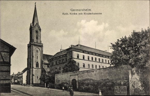 Ak Germersheim am Rhein, Kath. Kirche, Klosterkaserne, Straßenszene, Außenansicht
