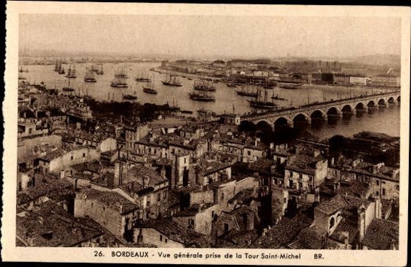 10 old PCs Bordeaux, different views
