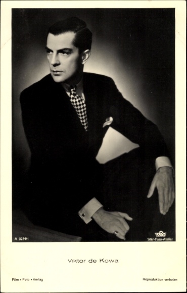 Ak Schauspieler Viktor de Kowa, Portrait im Anzug, Autogramm