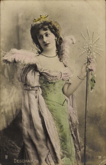 Postcard Variety actress Deschamps, portrait