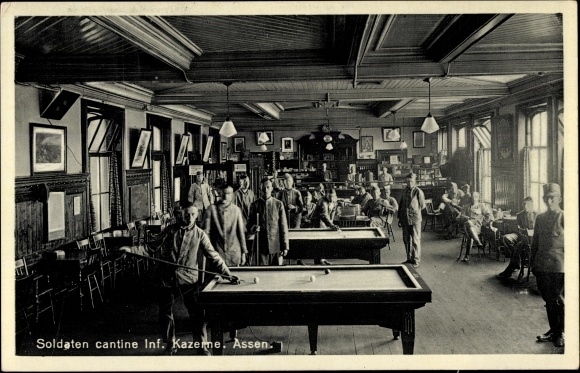 Postcard Assen Drenthe Netherlands, soldiers cantine inf. Kazerne, barracks, billiards
