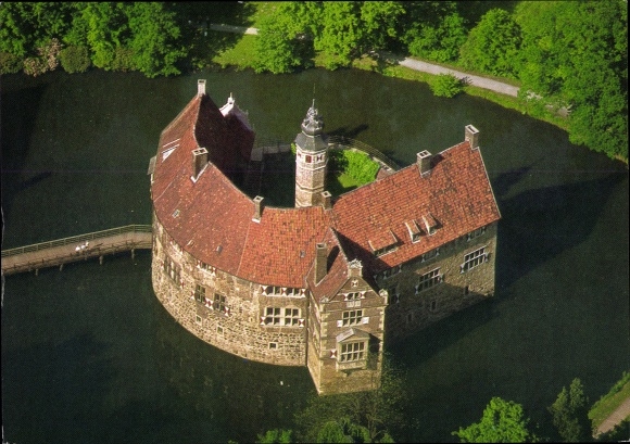 PC Lüdinghausen in the Münsterland of Westphalia, Wasserburg Vischering, aerial photograph