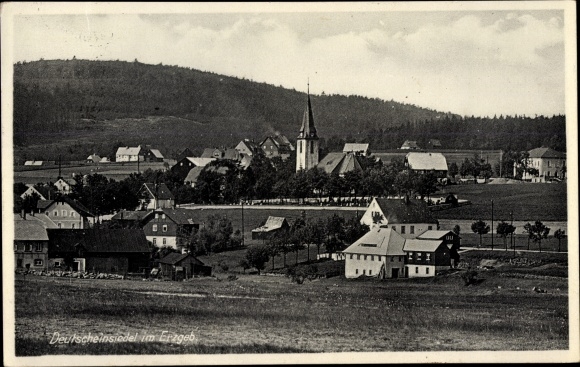 Postcard Deutscheeinsiedel Deutschneudorf im Erzgebirge, general view, church