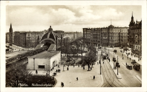 Ak Berlin Schöneberg, U Bahnhof Nollendorfplatz aus der Vogelschau, Straßenbahn