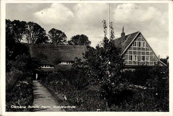 Postcard Kuddewörde in Lauenburg, Clemens Schulz-Heim, historic buildings, well-kept gardens