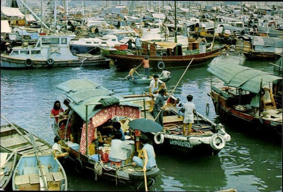 8 oude ansichtkaarten Hong Kong, diverse aanzichten