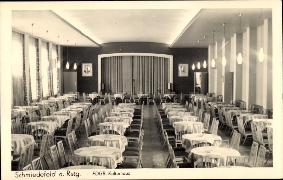 Postcard Schmiedefeld am Rennsteig Suhl, Rennsteig train station, FDGB cultural center, large tables, stage, front