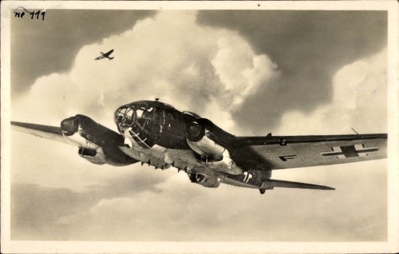 Ak Deutsche Luftwaffe, Heinkel He 111 H-4, Kampfflugzeug, Messerschmitt Me 109