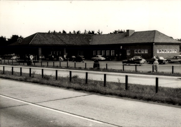 Postcard Michendorf in der Mark, motorway service station, buildings, cars, people, light black and white