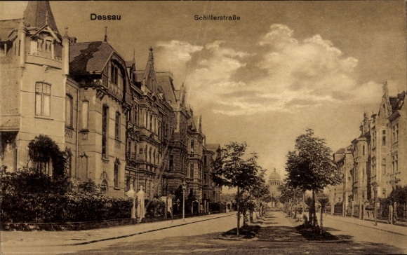 Postcard Dessau in Saxony-Anhalt, Schillerstraße