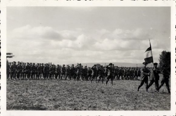 Foto Elze, Stahlhelm, Appellplatz, Parade
