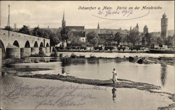 Ak Ochsenfurt am Main Unterfranken, Brücke, Flusslandschaft,  Gebäude, Personen am Wasser