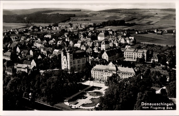 Ak Donaueschingen im Schwarzwald, Fliegeraufnahme