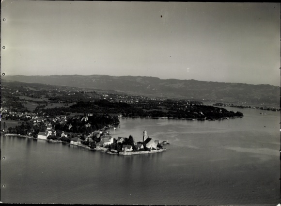 Ak Wasserburg am Bodensee Schwaben, Fliegeraufnahme vom Ort