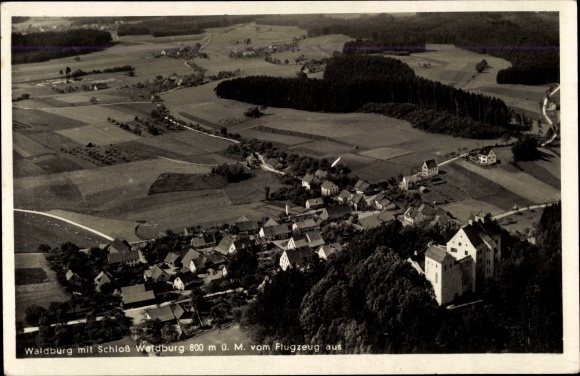 Postcard Waldburg in Württemberg, Waldburg Castle, aerial photo