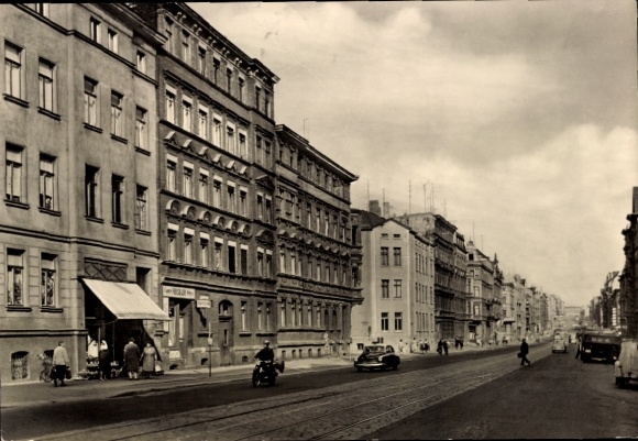 Postcard Halle an der Saale, city view of Halle, Ludwig-Wucherer-Straße, 1960s, cars, sidewalks