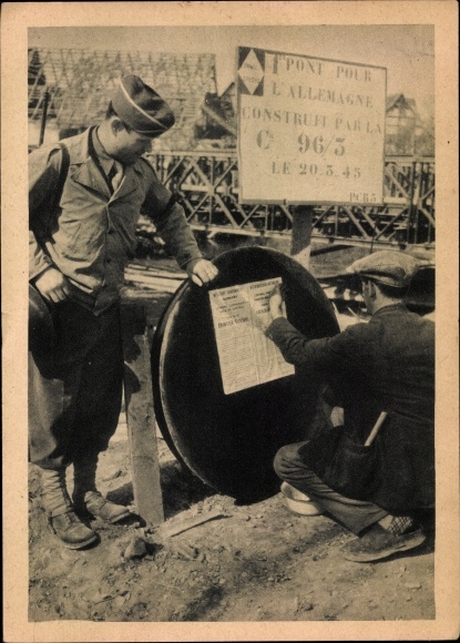Postcard Scheibenhardt in der Pfalz, First village occupied by French troops 1945