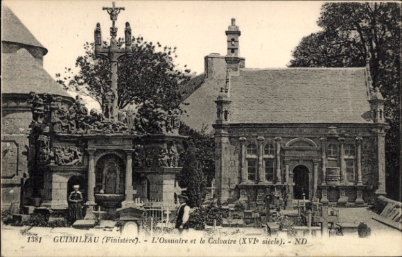 KP Guimiliau Finistère, L'Ossuaire, le Calvaire, XVIe siècle