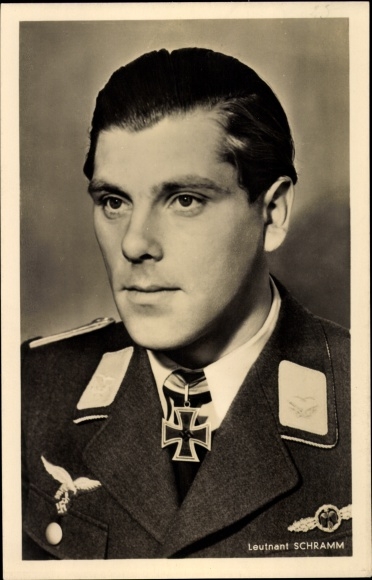 PC Lieutenant Herbert Schramm, Knight's Cross recipient, Air Force, Portrait, II. WW