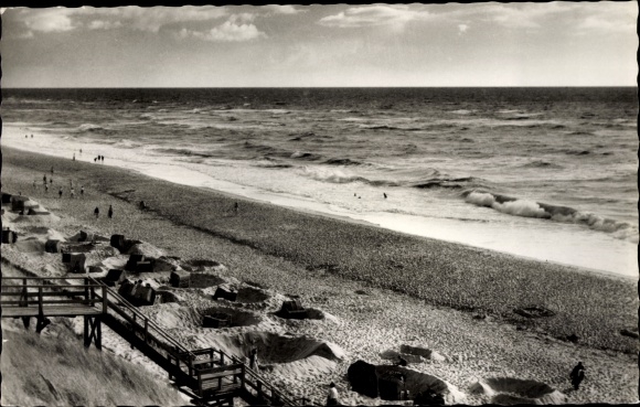 Ak Rantum auf Sylt, Strand, Sandburgen, Wellengang, Treppe zum Strand