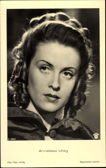 Postcard Actress Anneliese Uhlig, portrait