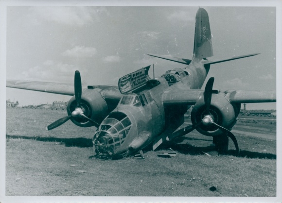 Photo Destroyed Soviet military aircraft IR II, II.WK, 08/13/1942