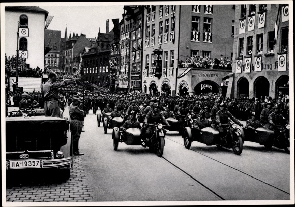 Sammelbild Adolf Hitler, Nürnberg, Parteitag 1935, Motor SA, Sammelwerk Nr. 15 Bild 194