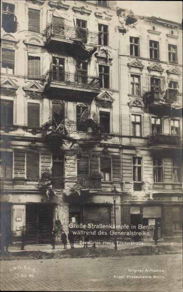 PC Berlin Friedrichshain, general strike 1919, street fighting, destroyed house Tilsiter Straße