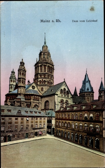 Illuminated window Postcard Mainz am Rhein, Dom seen from the Leichhof, Golden Windows
