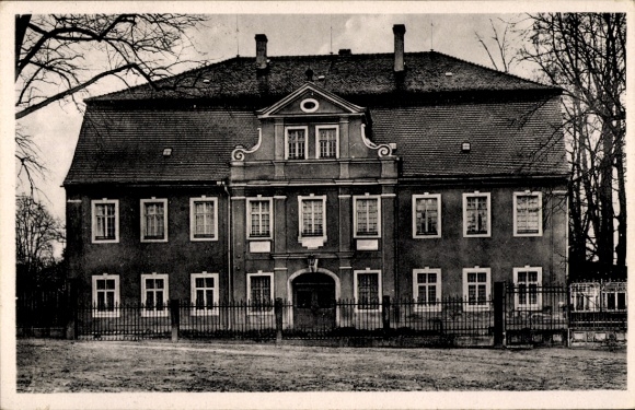 Ak Dreistern Kleinförstchen Göda in Oberlausitz, historisch gebouw, hek, bomen